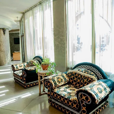 Апартаменты Menada *