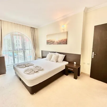 Menada Апартаменты Свети-Влас