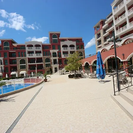 Apartment Menada *